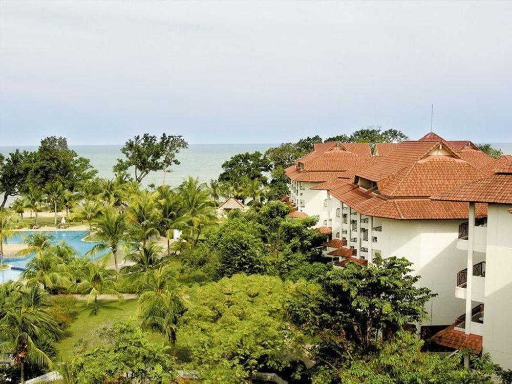 Sand & Sandals Desaru Beach Resort & Spa Exterior photo The Residence, Kota Kinabalu