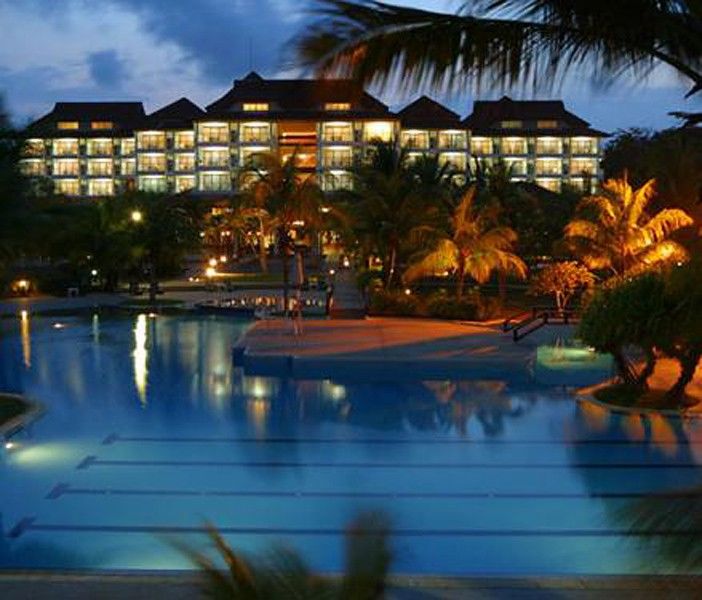 Sand & Sandals Desaru Beach Resort & Spa Exterior photo The Westin Resort & Villas, Nusa Dua