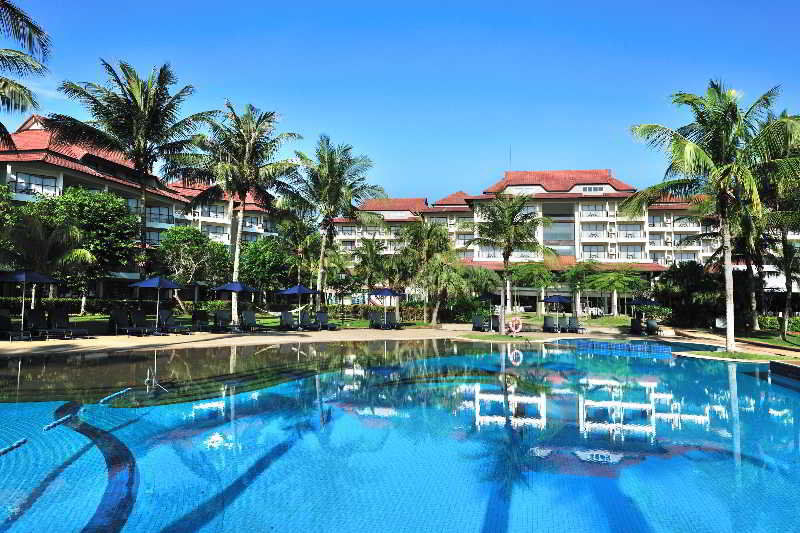 Sand & Sandals Desaru Beach Resort & Spa Exterior photo The pool at the hotel